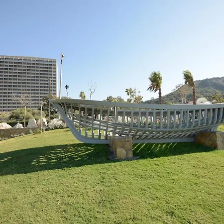 Abav2 By Rodos Palace Resort *