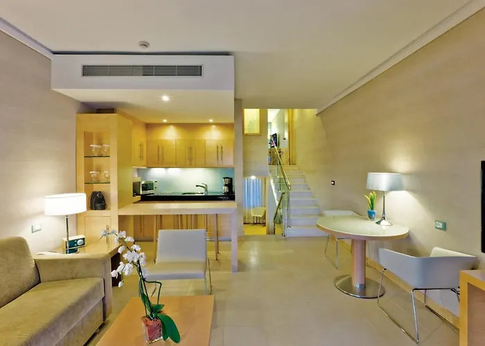 Abav2 By Rodos Palace 리조트 *