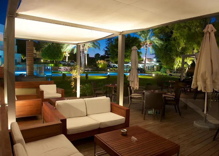 Abav2 By Rodos Palace إكْسِيا